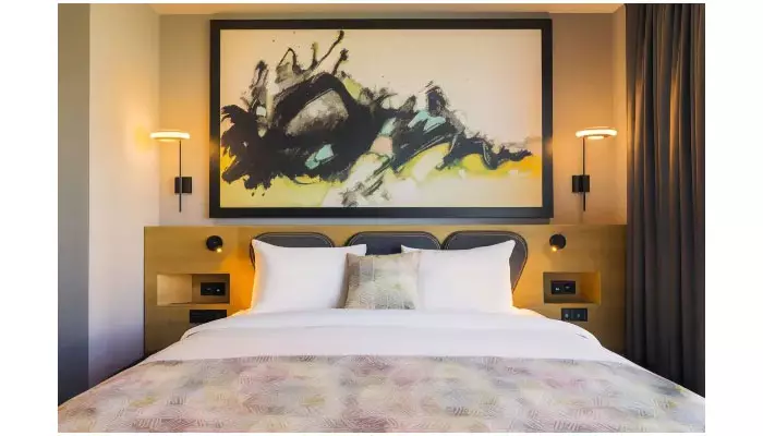 هتل رادیوس تفلیس